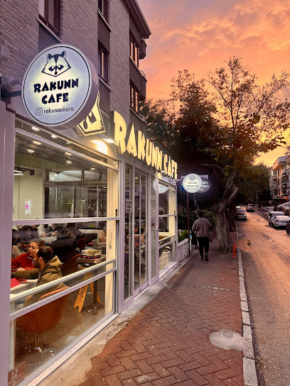 Rakunn Cafe