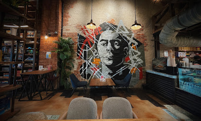 Hive Board Game Cafe