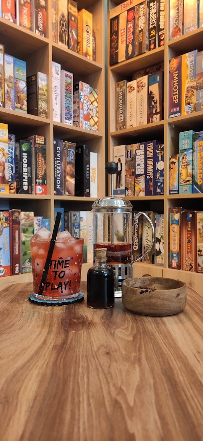 Meeple Board Game & Cafe