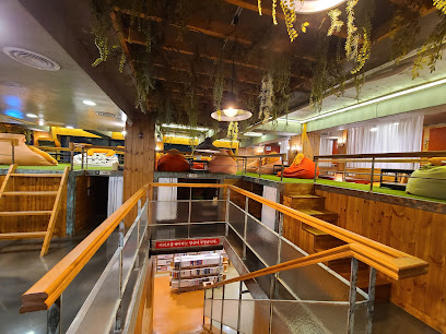 Board Game Cafes in Yongsan District