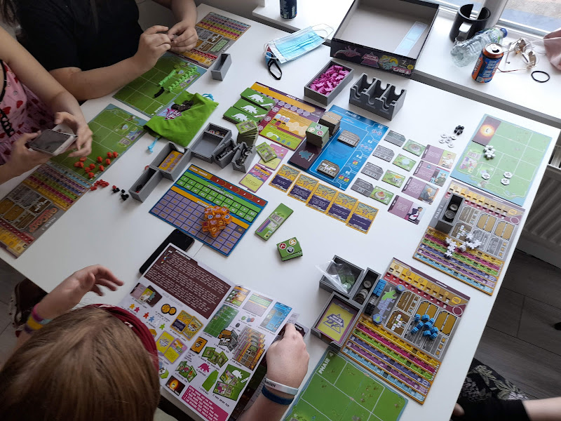 Photo of Buzzin' Meeples