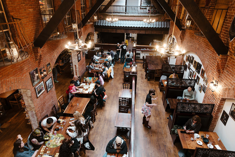 Photo of Queen & Rook